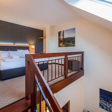 Goebel'S Seehotel Diemelsee ภายนอก รูปภาพ