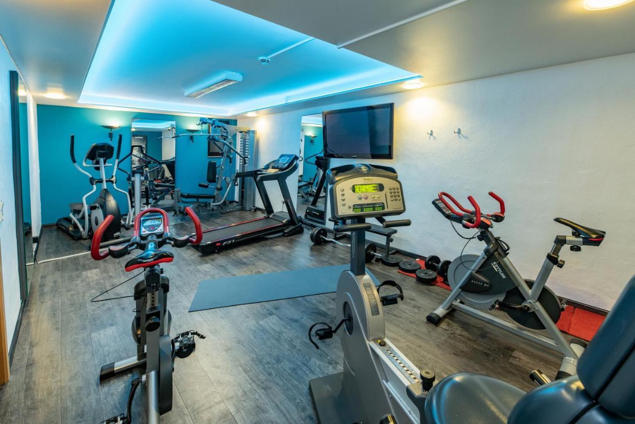 Goebel'S Seehotel Diemelsee ภายนอก รูปภาพ