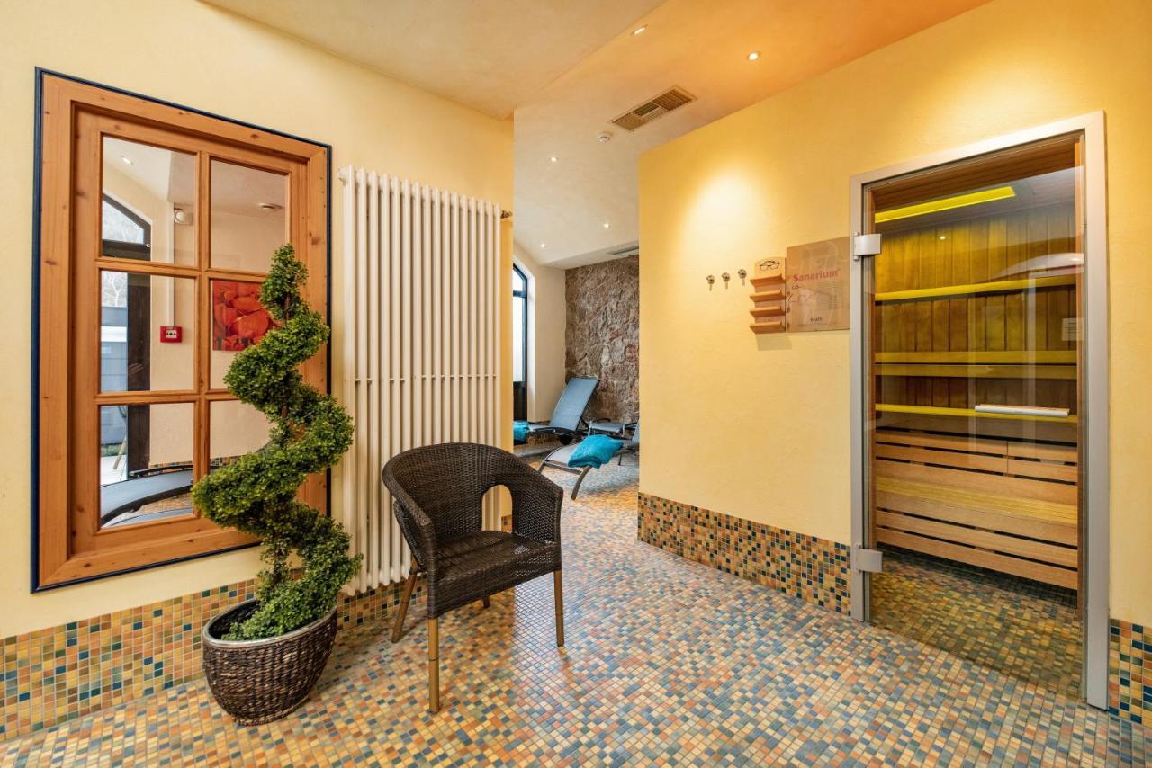 Goebel'S Seehotel Diemelsee ภายนอก รูปภาพ