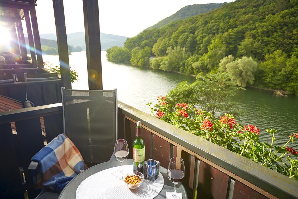 Goebel'S Seehotel Diemelsee ภายนอก รูปภาพ
