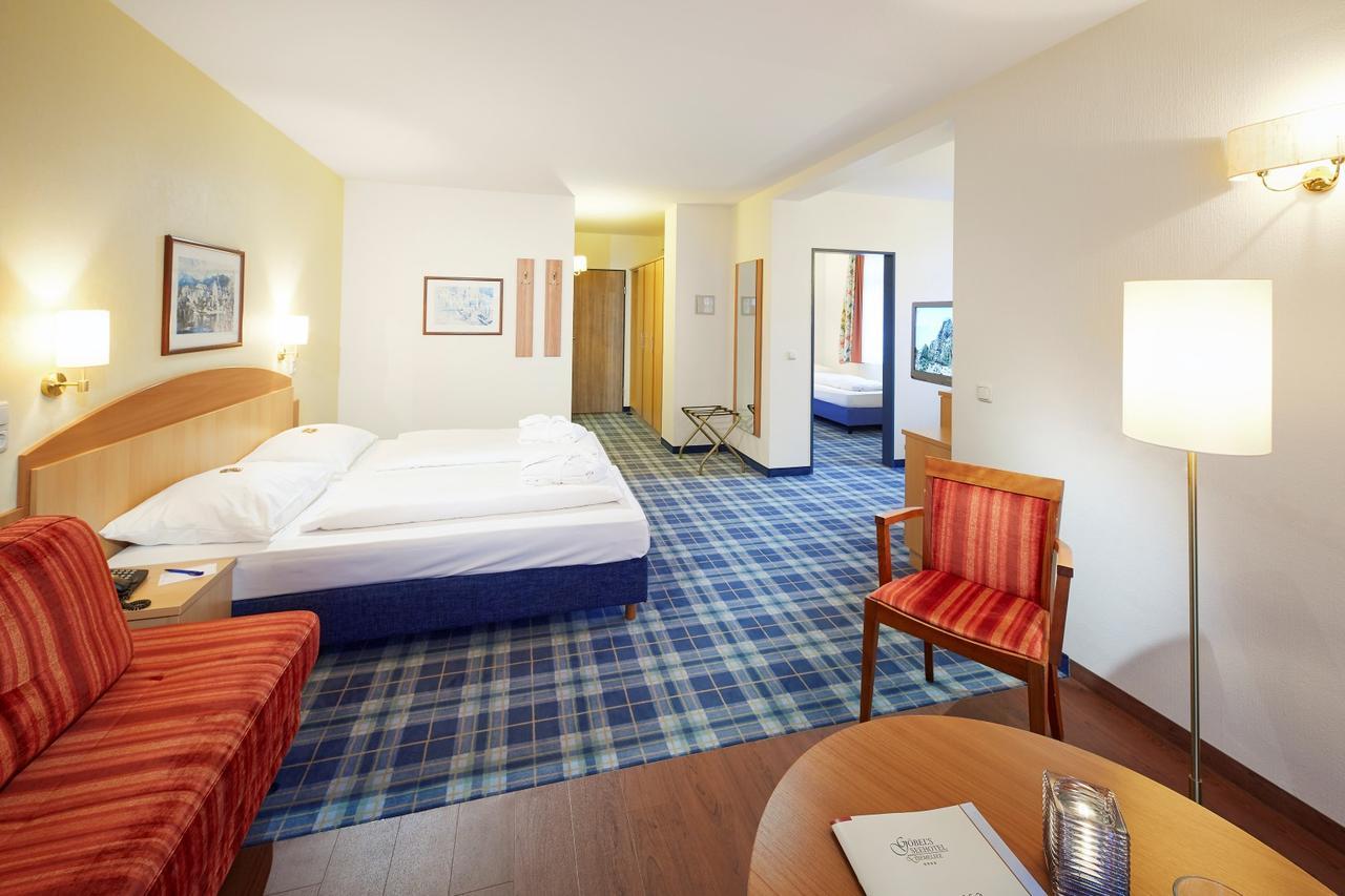 Goebel'S Seehotel Diemelsee ภายนอก รูปภาพ
