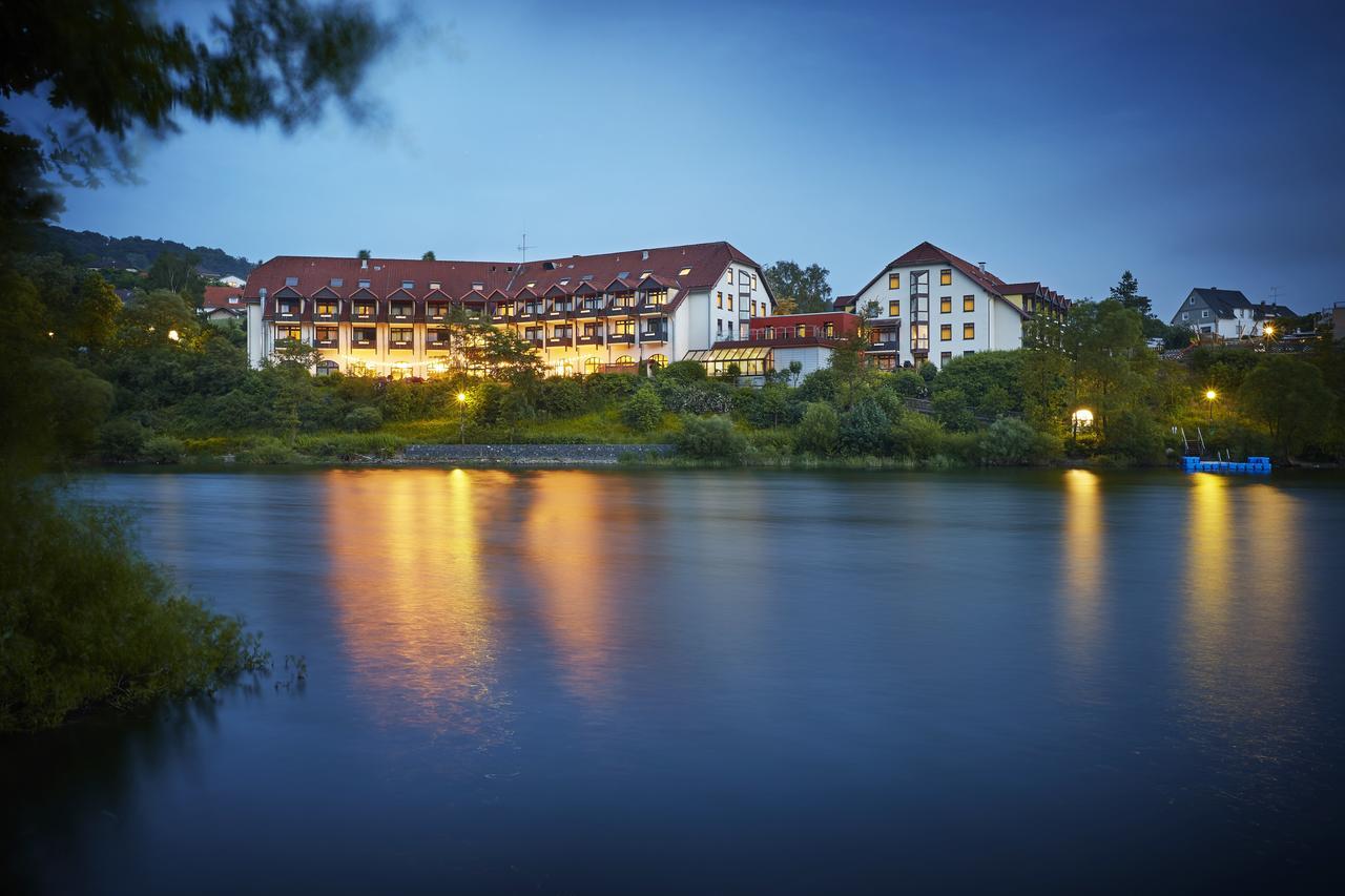Goebel'S Seehotel Diemelsee ภายนอก รูปภาพ